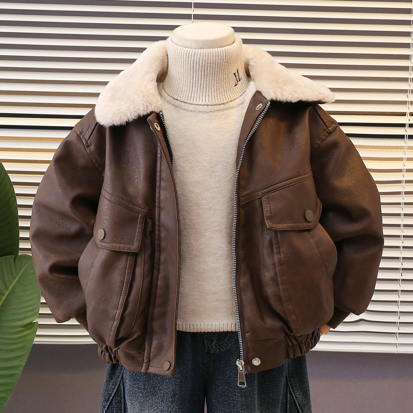 男童秋冬外套加绒加厚2025新款皮衣冬季儿童夹棉夹克宝宝冬装