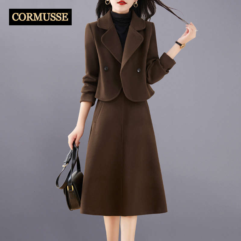 cormusse大牌秋冬款套装女两件套时尚气质2025新款毛